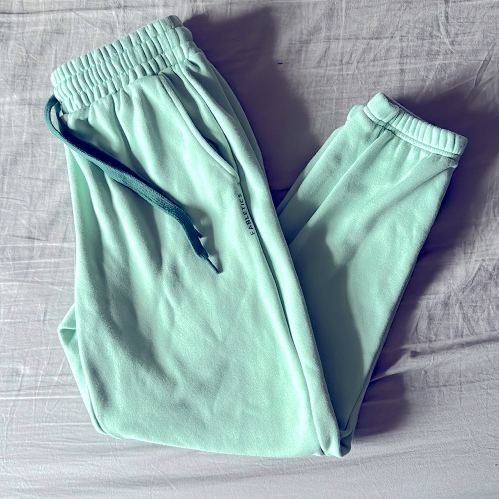 Fabletics size small joggers